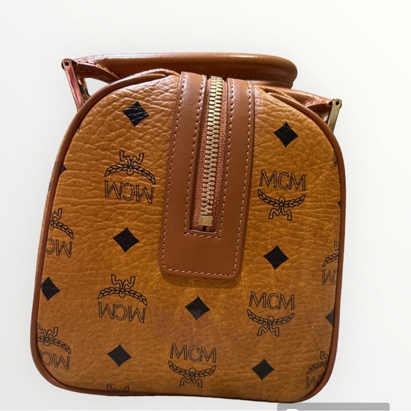 Vintage MCM Cognac Visetos Coated Canvas
Front Pocket Satchel Bag - Picture 4 of 16